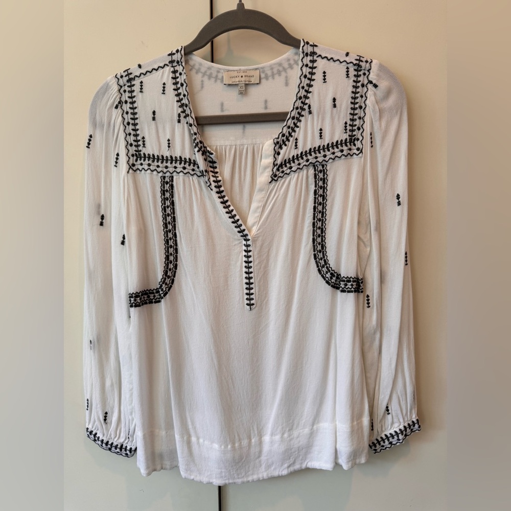 Lucky Brand White Tunic Top with Gray Embroidery